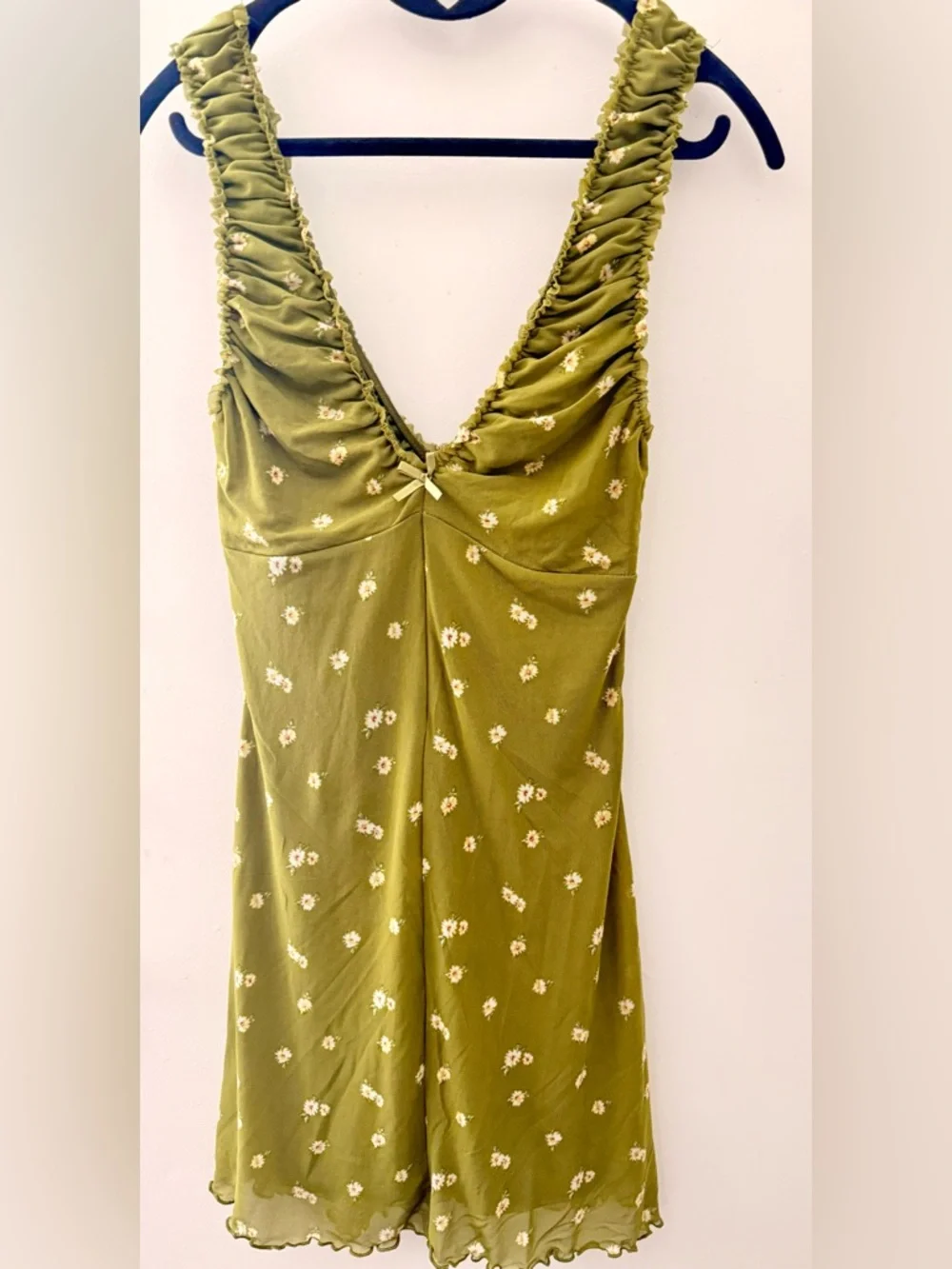 Forever 21 Olive Green Floral V-Neck Mini Dress - Picture 3 of 8